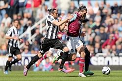 West Ham United striker Andy Carroll injured