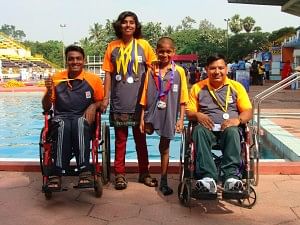 Garcia leads Cuban team in regional swimming championship