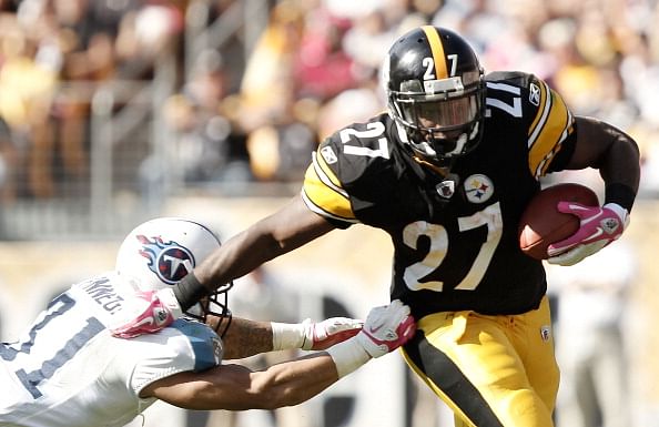 Steelers bring back RB Jonathan Dwyer