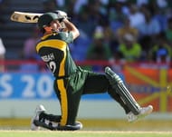 Pakistani batsman Misbah-ul-Haq eyes a b