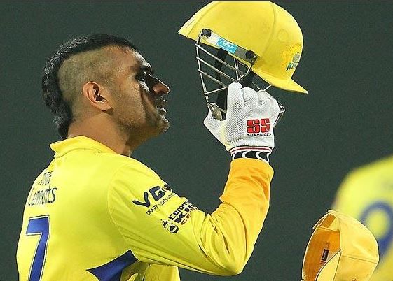 Dhoni joins the Mohawk bandwagon! | Photo Gallery