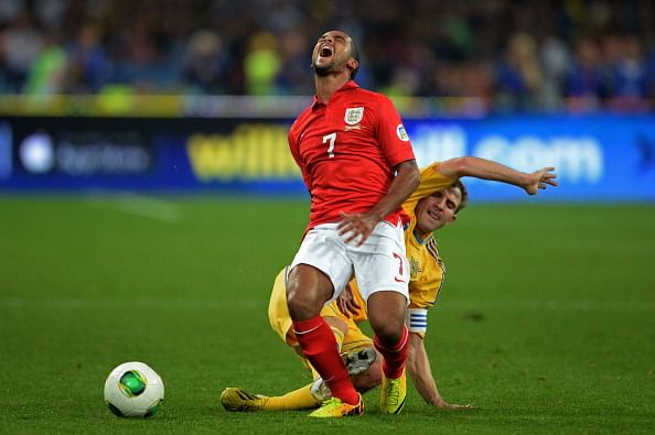 Arsene Wenger: Theo Walcott and Jack Wilshere are fit to start against Sunderland, Tomas Rosicky ruled out