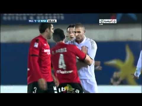 Video: Karim Benzema defending Mesut Ozil in a fight