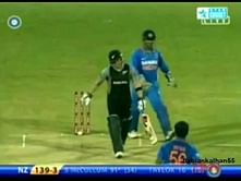 Video: Irfan Pathan does a Muralitharan