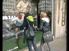 Video: Franck Ribery scaring people