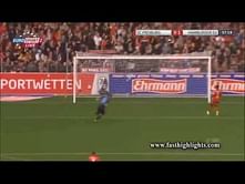 Video: Hat-trick of blunders from SC Freiburg goalkeeper