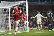 article-2440247-1871036100000578-396_634x447