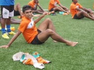 Dawson Feranandes with his Sporting teammates (Picture Courtsey: Sporting Club De Goa)