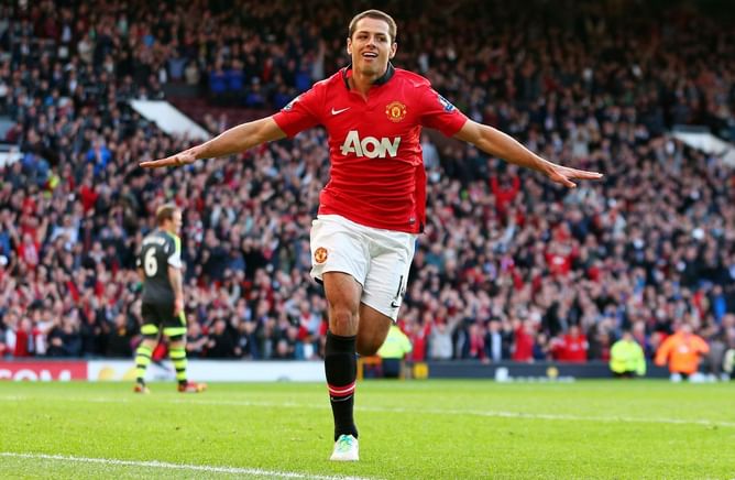 How Manchester United created cascade of chances before invading Stoke citadel