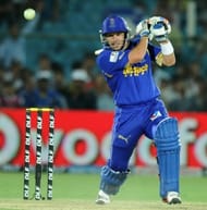 Rajasthan Royals batsman Brad Hodge play