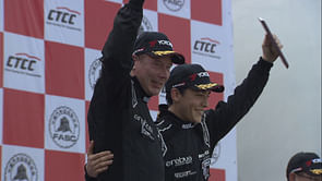 Hakkinen wins on return to motor racing in China