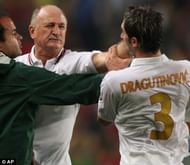 Luiz Felipe Scolari showing off his boxing skills