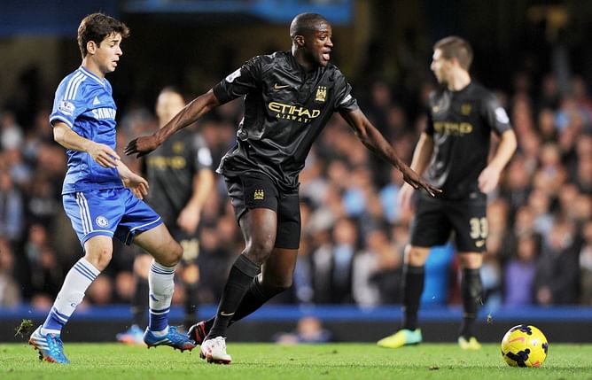 Yaya Toure: Liverpool are a “big threat” and Man United are “really struggling”