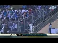 Sachin Tendulkar gets a roaring reception at Wankhede
