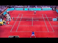 Video: Roger Federer humiliates himself against Rafael Nadal