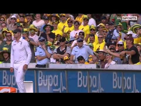 Video: Kevin Pietersen is tricked by an Australian supporter at Gabba