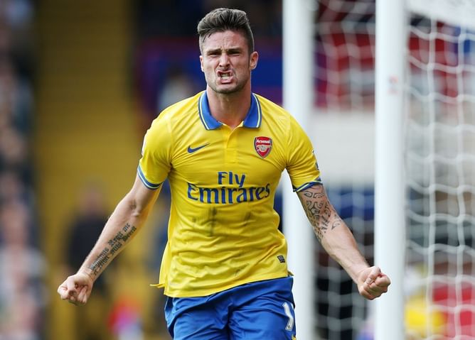 Giroud vs Sturridge: Which red hot forward will be the clinical difference on Saturday?