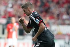 German midfielder Lars Bender extends stay at Bayer Leverkusen