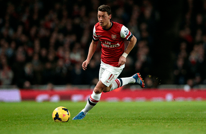 Why Mesut Ozil will bounce back from Old Trafford no-show to run rings around Victor Wanyama
