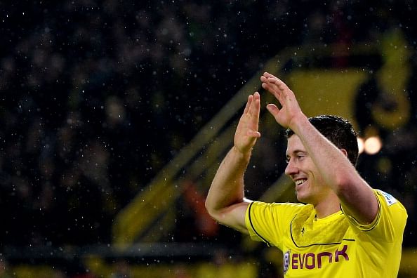 Dortmund beat Stuttgart 6-1 in German Bundesliga