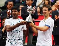 Rohan Bopanna and Edouard Roger-Vasselin with their Japan Open trophy