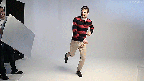 GIF: Olivier Giroud – He dances when he wants