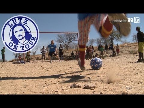 Video: Lutz Pfannenstiel (Hoffenheim/Global United FC) visit Namibia