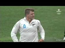 Video: A Kiwi who can fly! Trent Boult takes a stunning catch