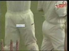 Video: Insane delivery from Shane Warne