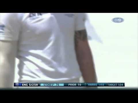 The Ashes 2013/14: What happens when a ball hits a crack on WACA pitch