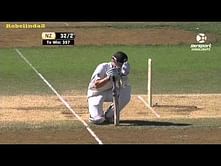 Video: Ouch! Dale Steyn cracks Williamson's box