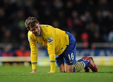 Arsene Wenger: Aaron Ramsey out for busy Christmas period