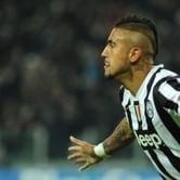 Arturo Vidal extends Juventus contract until 2017