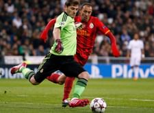 Arsenal linked with sensational swoop for modern legend