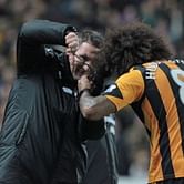 Tom Huddlestone gets pitchside haircut after ending goal drought