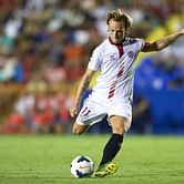 Rumour: Atletico Madrid all set to pip Manchester United and Chelsea for Ivan Rakitic