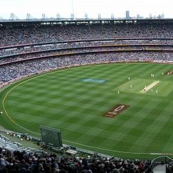 The Ashes 2013-14: Fans smuggle in ashes at the Melbourne Cricket Ground