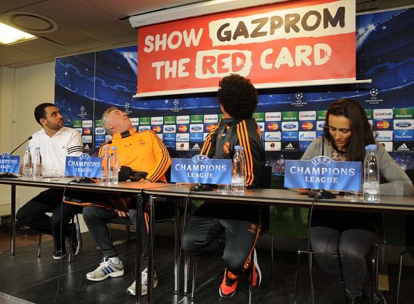 Greenpeace activists leave Carlos Ancelotti and Pepe puzzled during Real Madrid conference