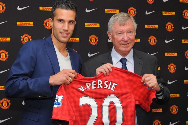 Should Manchester United sell Van Persie?