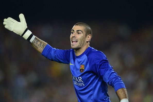 Rumour: Paris Saint-Germain target Victor Valdes