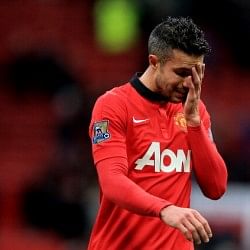 Rumours: Barcelona to bid for Robin van Persie if he leaves the club in January