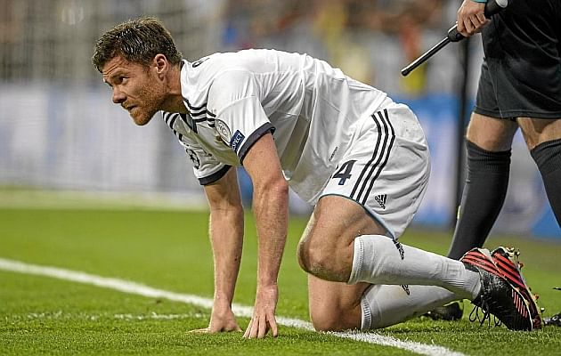 Should Xabi Alonso pen a new deal with Real Madrid?