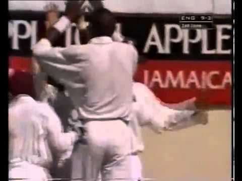 Video: Most dangerous cricket pitch of all time