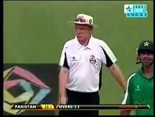 Video: Dinesh Karthik bowling