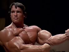 Arnold Schwarzenegger bodybuilding training - No pain, no gain