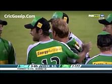 Video: Shane Warne outsmarts Brendon McCullum