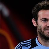How can Manchester United get the best out of Mata