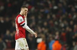 Rumour: Napoli eye Arsenal defender Thomas Vermaelen