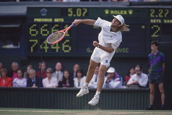 Following Fed - A tale of eventually watching Roger Federer play