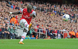 Arsenal "not far" from new deal for Bacary Sagna: Arsene Wenger